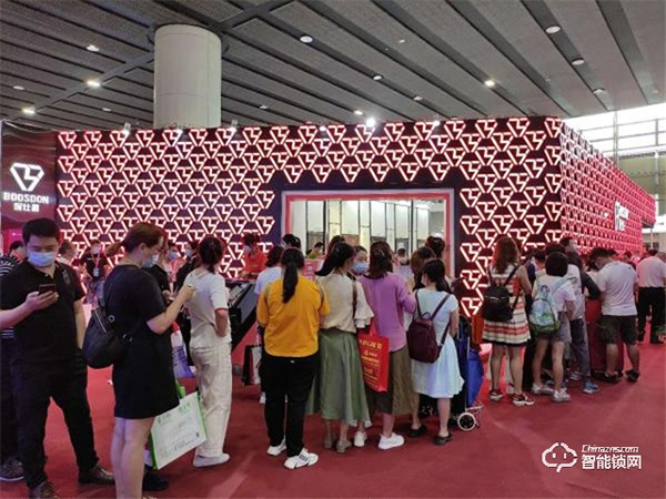 保仕盾突破創新，打造高顏值，更安全、便捷的聯網智能鎖