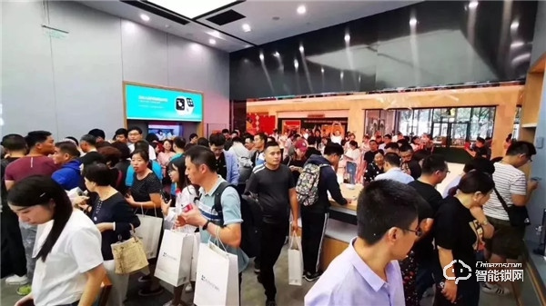 螢石首家智能家居旗艦店開業：布局新零售品牌形象新升級