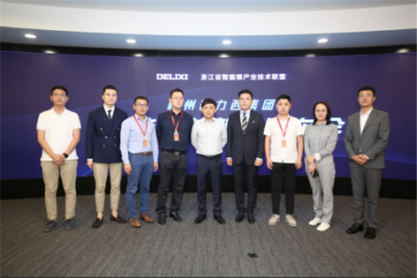 德力西發布首款ToF 3D人臉識別智能鎖