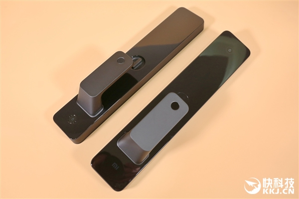 小米首款高端全自動智能鎖圖賞，1699元一觸即開門