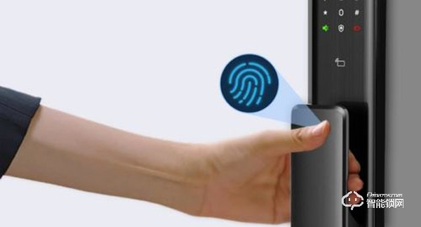 安全與方便并存，這款智能門鎖更符合現代人的需求