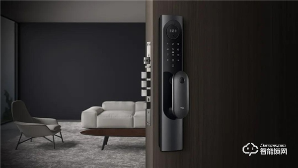 TCL智能家居物聯網智能鎖K6X：采用智慧鎖體，配備超大指紋識別區
