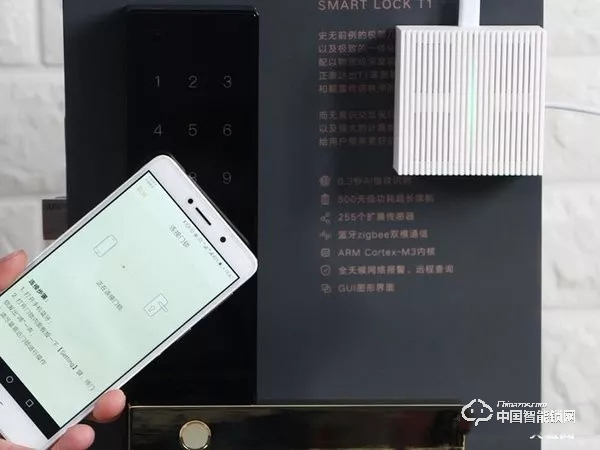 歐瑞博T1智能門(mén)鎖體驗(yàn)：指紋識(shí)別精準(zhǔn)支持多項(xiàng)智能防護(hù)