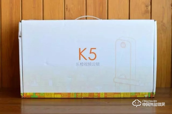 體驗樂橙K5智能指紋鎖：主動防御讓家更安全