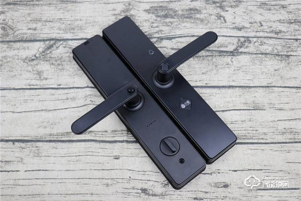 小益E206指紋鎖使用測評 千元鎖表現(xiàn)更出色