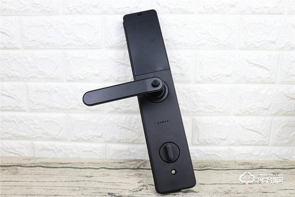 小益E206指紋鎖使用測評 千元鎖表現(xiàn)更出色