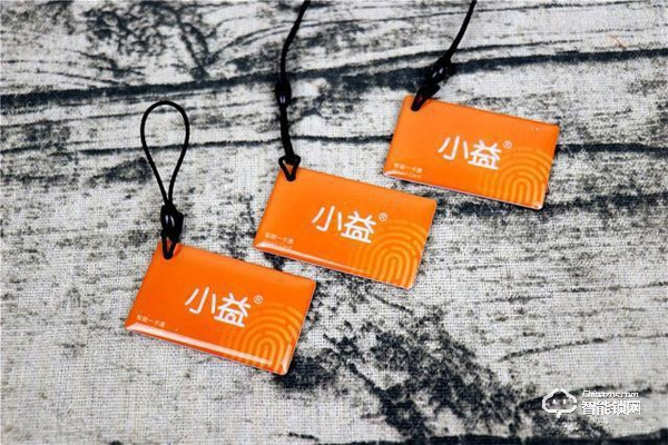 小益E206指紋鎖使用測評 千元鎖表現(xiàn)更出色