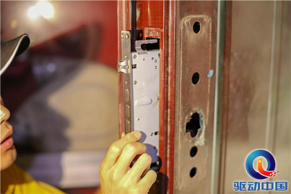 蘇寧極物小Biu智能門鎖實測：給你前“鎖”未有的智能體驗