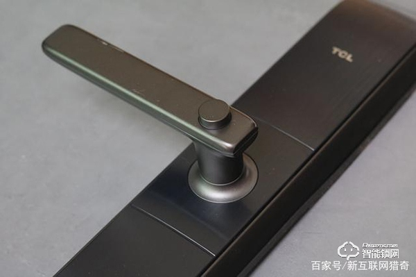 未關(guān)門立即提醒，指紋識別又快又準(zhǔn)，TCL K5智能鎖實測體驗