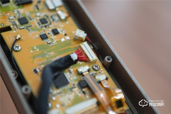 青稞智能鎖T7拆機評測，售價2999除了屏幕還有華為智卡認證！