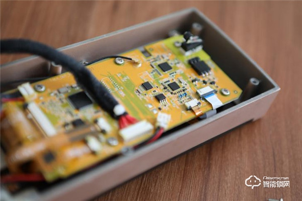 青稞智能鎖T7拆機評測，售價2999除了屏幕還有華為智卡認證！