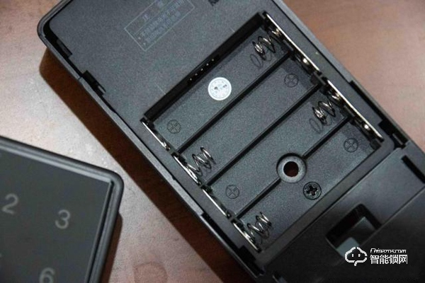 用了再也回不去，更換歐瑞博智能鎖 C1 的親身經歷