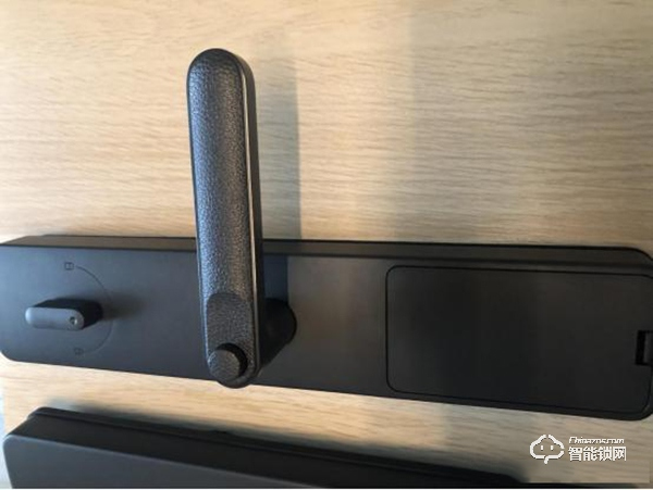 智能門(mén)鎖小米有品定制版測(cè)評(píng)：簡(jiǎn)約而不簡(jiǎn)單！是家的安全官！