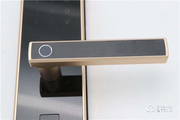 用心守護您的智慧生活，青稞智能鎖E5H開箱測評