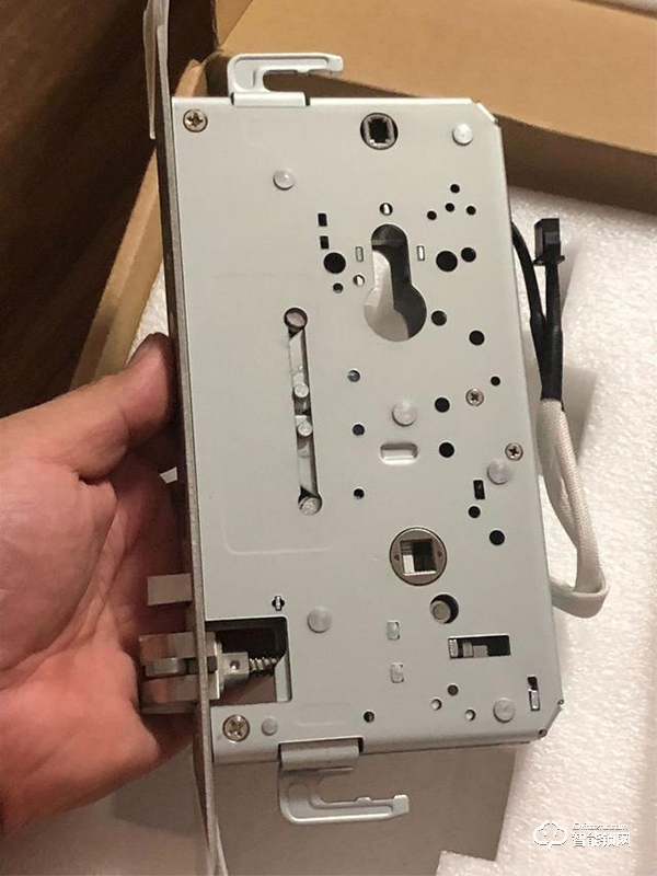 指紋鎖什么牌子最好？金指碼、多瑪指紋鎖、琨山指紋鎖試用測評