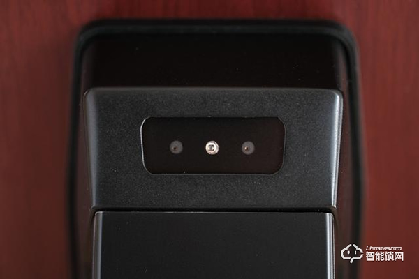 德施曼R7人臉識(shí)別智能鎖，換一個(gè)更加輕松的方式進(jìn)家門