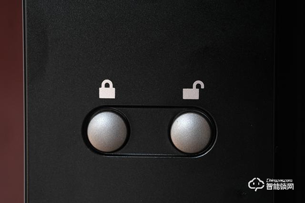 德施曼R7人臉識(shí)別智能鎖，換一個(gè)更加輕松的方式進(jìn)家門