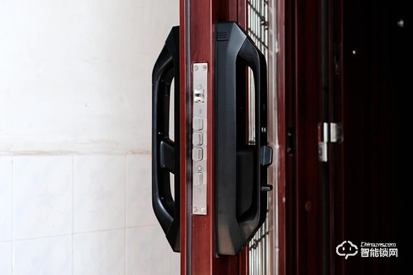德施曼R7人臉識(shí)別智能鎖，換一個(gè)更加輕松的方式進(jìn)家門