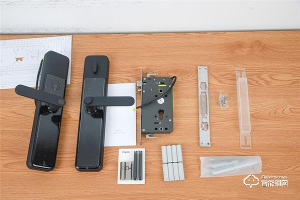 智能門鎖如何選？Aqara N200詳細(xì)評(píng)測(cè)：內(nèi)外兼修，優(yōu)點(diǎn)多于缺點(diǎn)
