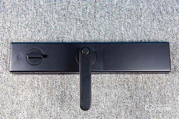 簡配安全不減，鑰匙終結者，體驗米家智能門鎖青春版