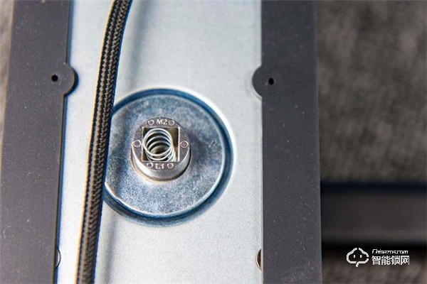 簡配安全不減，鑰匙終結者，體驗米家智能門鎖青春版