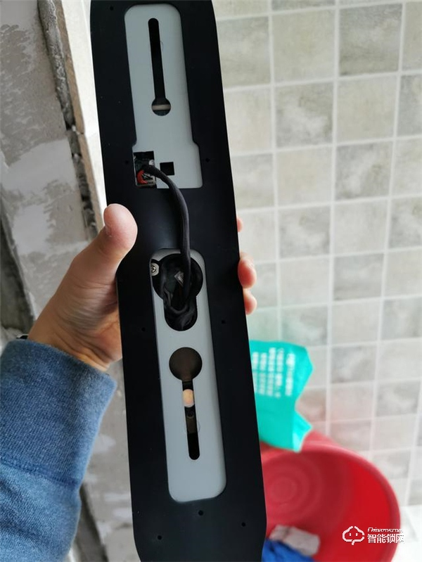 用了指紋鎖，才知道出門多便捷！希箭C1智能門鎖測評