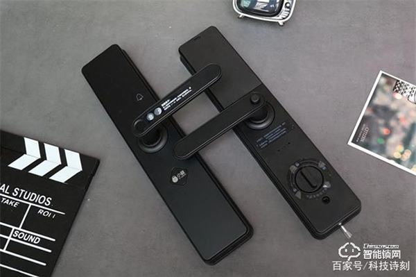 小愛同學開門，從此不帶鑰匙、性價比之王！小益E206MI智能鎖測評