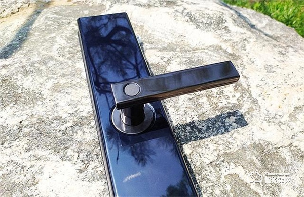 德施曼V7智能鎖評測：讓家居生活更省心、更安心