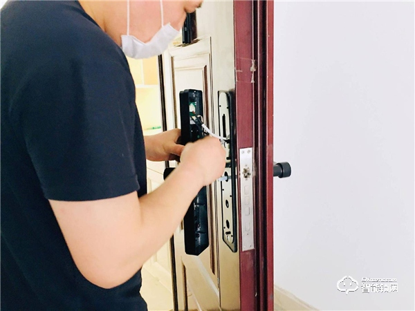 新增三大傳感技術，德施曼T91P智能鎖，讓門鎖安全系數更高