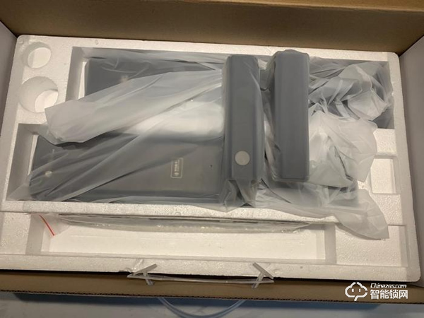 華為系史上性價比最高智能鎖，VOC指紋鎖x8初體驗測評