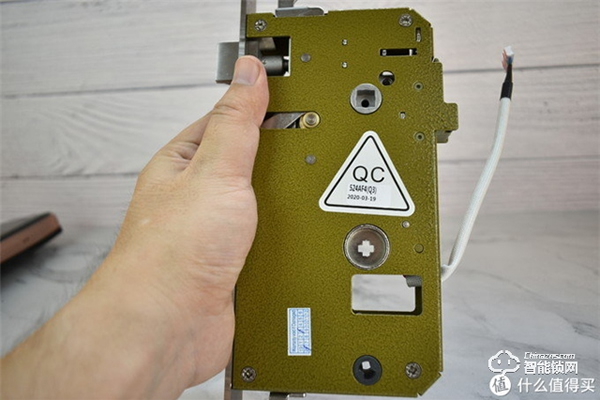 以前沒得選，現(xiàn)在全都要！凱迪仕智能鎖天貓精靈定制款測評