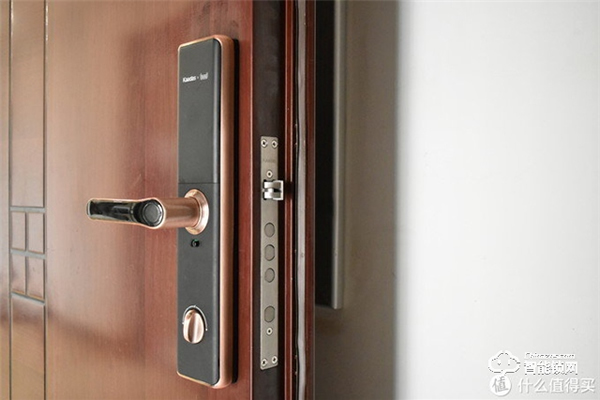 以前沒得選，現(xiàn)在全都要！凱迪仕智能鎖天貓精靈定制款測評