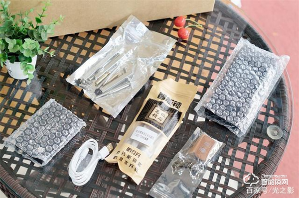 小益X6智能鎖天貓版測評：門鈴貓眼和門鎖三合一，更安全更實惠