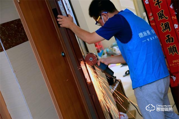 智能鎖挑花了眼，到底該如何選擇？（親身體驗）