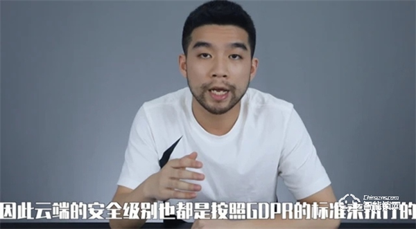 樂橙V8視頻鎖測評：遠程視頻語音和全自動鎖體，家門外安全不擔心