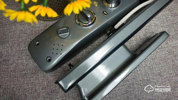 是智能讓我們更懶惰——金指碼X3指紋鎖