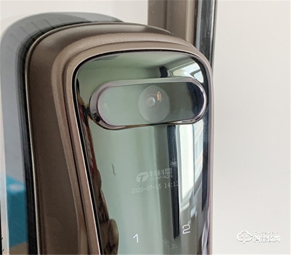 指紋鎖好用嗎？親歷特科恩可視智能鎖測評找到了答案