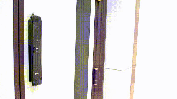 真實(shí)測評|我們嘗試用照片視頻騙過櫻花R9全自動3D人臉識別智能鎖