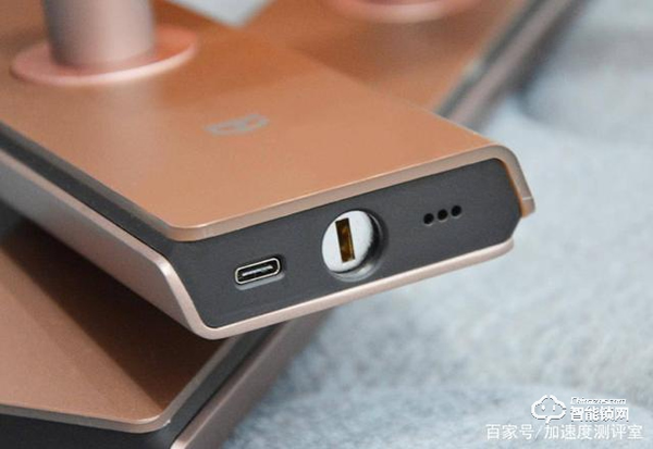 首創(chuàng)行業(yè)呼吸燈設(shè)計，斑點貓Z3智能指紋鎖實測體驗，顏值擔(dān)當(dāng)者