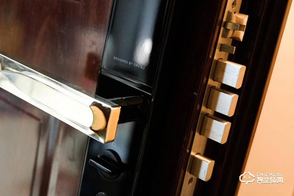 糖紙眾測丨歐瑞博智能門鎖 S2：精致的外表，智能的「芯」