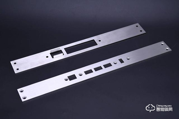 Aqara全自動(dòng)智能推拉鎖D100，讓我成為全村最靚的仔