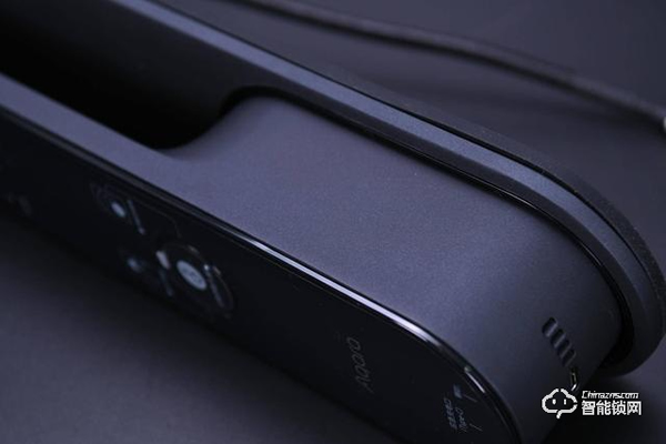 Aqara全自動(dòng)智能推拉鎖D100，讓我成為全村最靚的仔