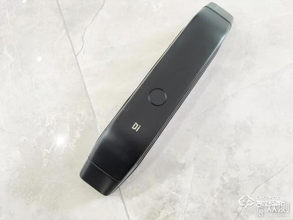 拒絕花里胡哨，德施曼小嘀Q3H智能指紋鎖體驗