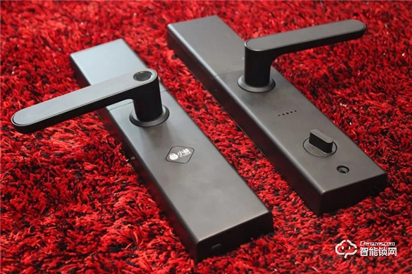 小益E205T指紋鎖，E205全新升級款，讓家更安全開門更便捷