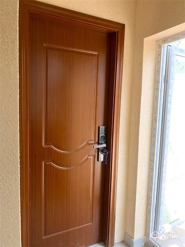 輕租智能鎖真實(shí)測(cè)評(píng)：租的放心，管的省心