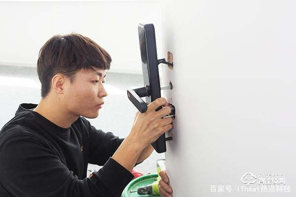 企業辦公智能門鎖解決方案，綠米Aqara打造開鎖新方式