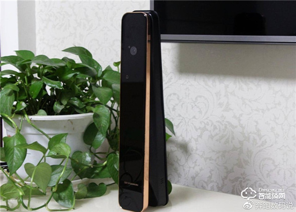 3D人臉識別開門，給家全方位守護：德施曼R8人臉智能鎖體驗