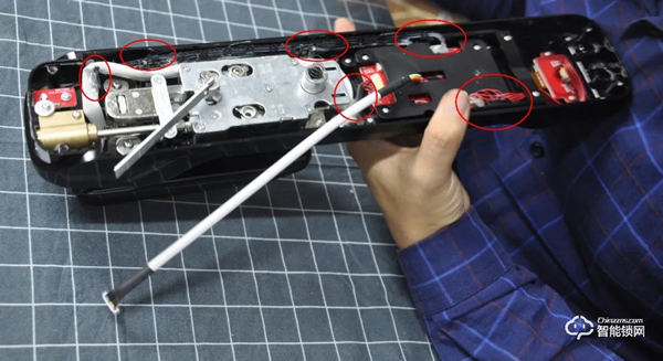 產品測評 | 超人T1全自動推拉鎖全拆機測評