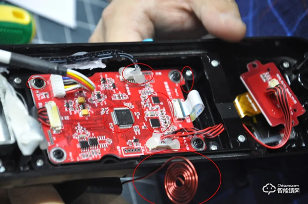 產品測評 | 超人T1全自動推拉鎖全拆機測評