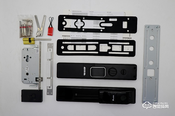 指靜脈識別+視頻語音對講，安全“看”得見：樸墅P89指靜脈智能鎖評測體驗